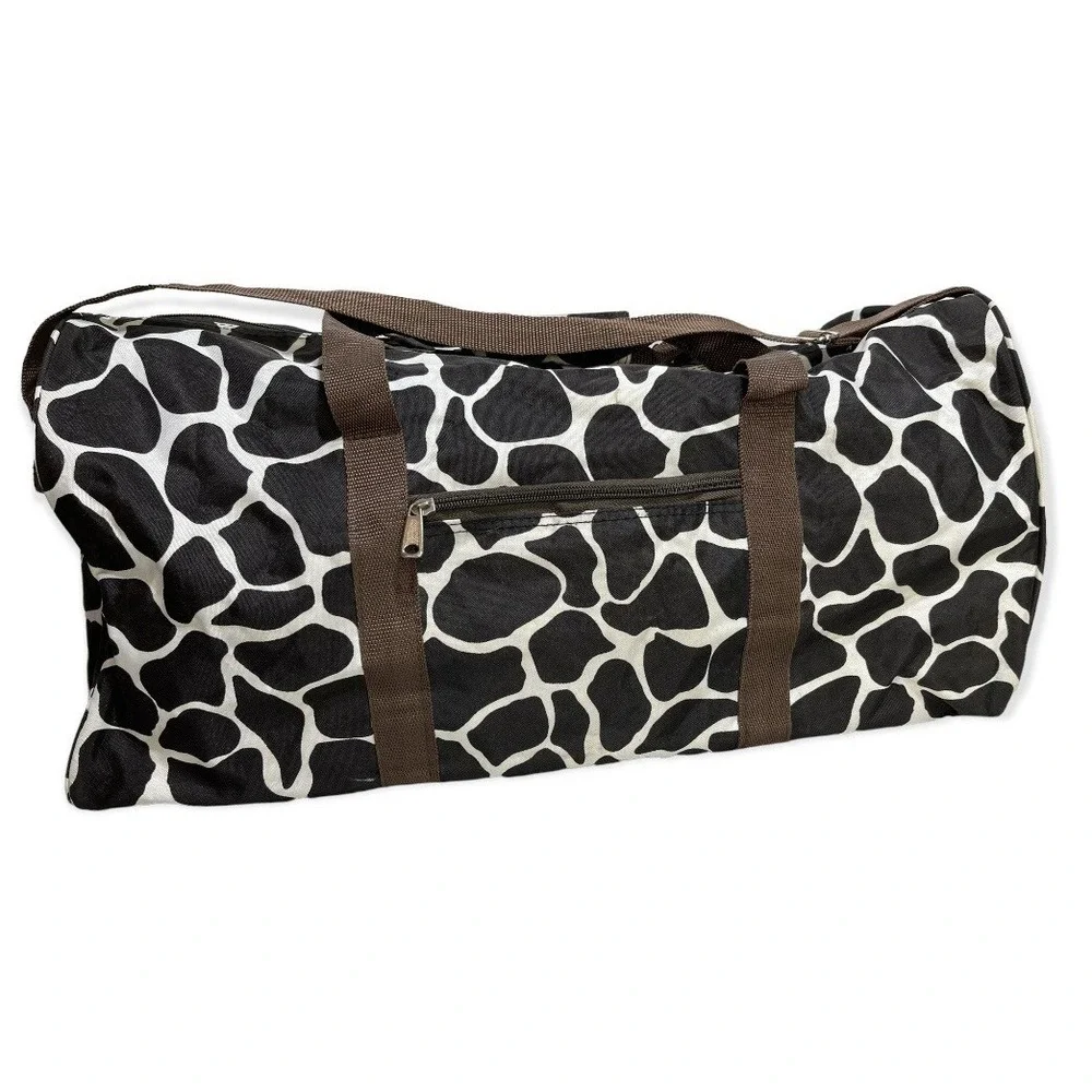 World‎ Traveler Giraffe 22 in Lightweight Duffel Bag